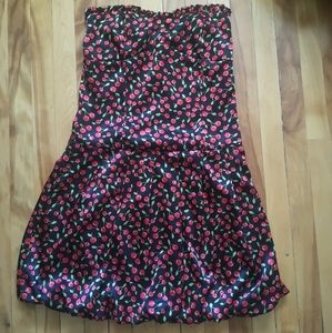 Black strapless dress